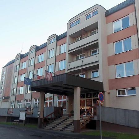 Hotel Bily Lev Rokycany Exterior foto
