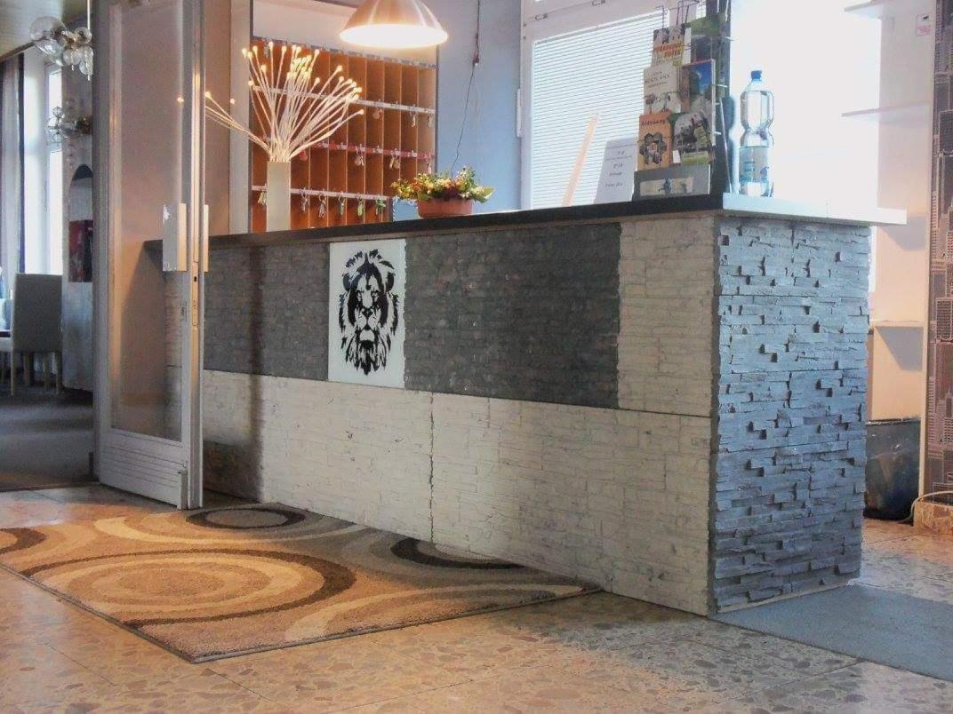 Hotel Bily Lev Rokycany Exterior foto